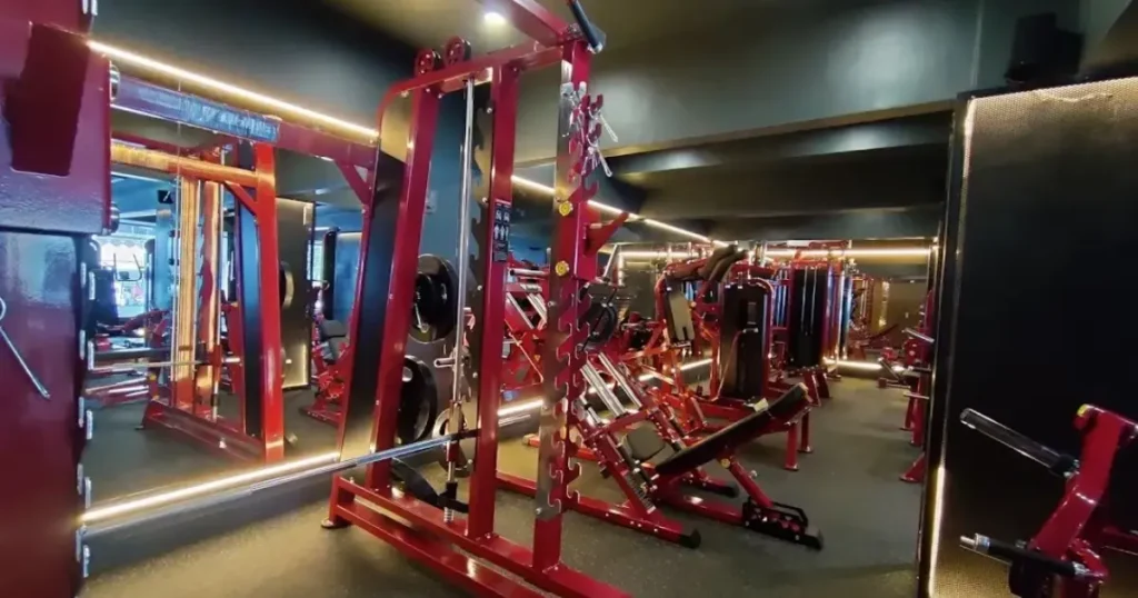 Physc Gym Nerul is visible in this image.