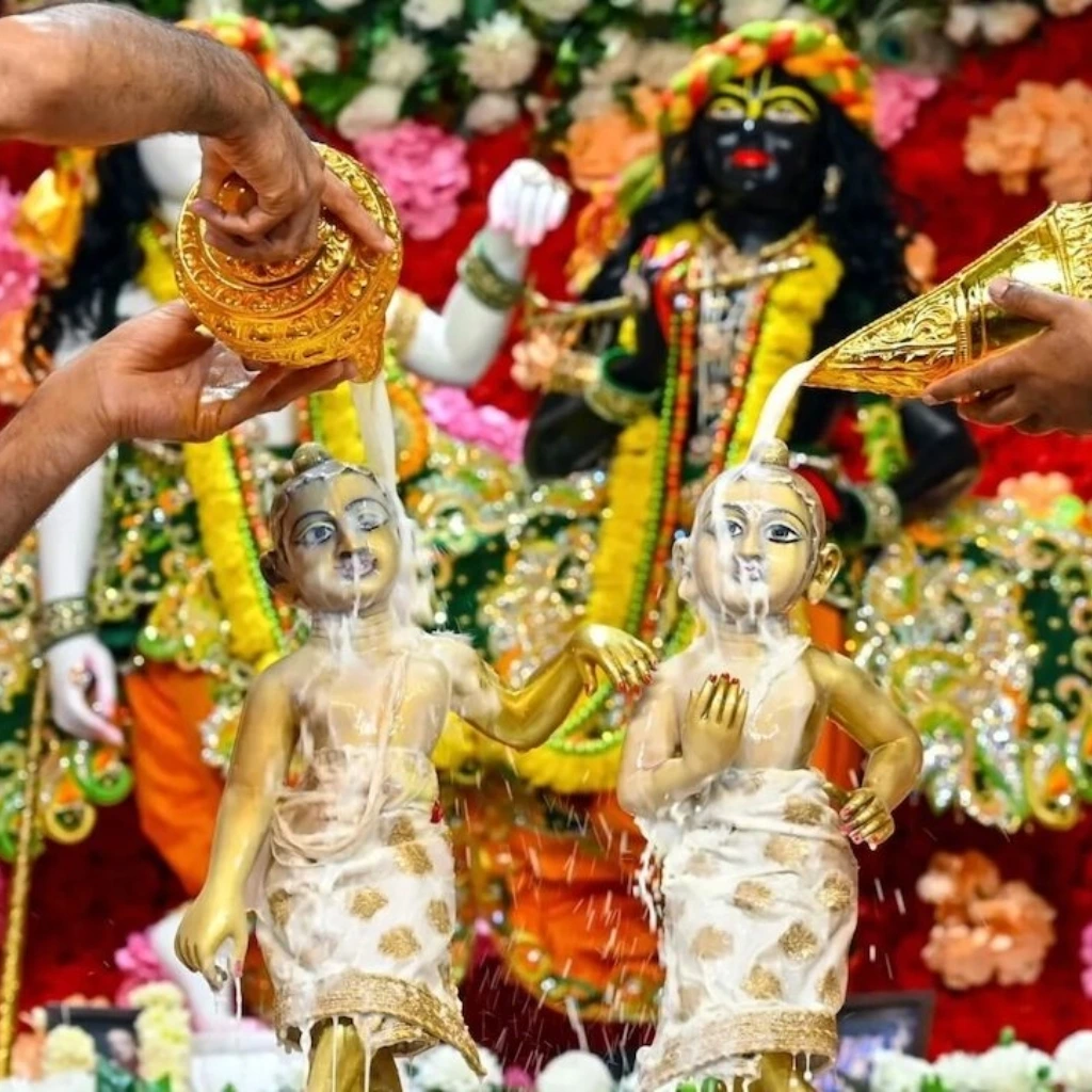 Sri Sri Radha Madanmohanji Temple