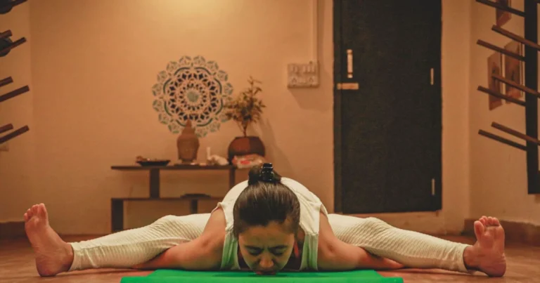 Yog with Sushmita, Sanpada is visible in this image.