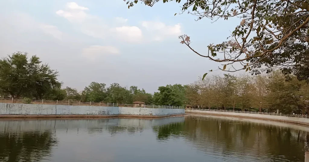 Central Park Lake is visible in this image.