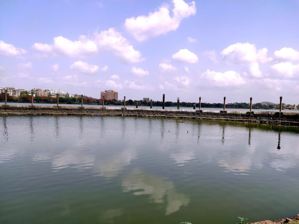 Kharghar Lake Image