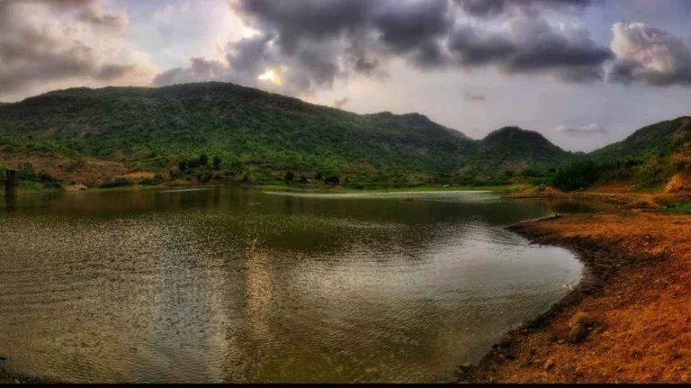 Kharghar Lake Navi Mumbai is visible in this image.