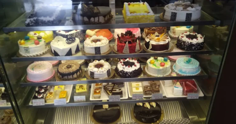 An interior Image of Monginis Cake Shop Vashi