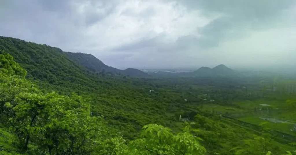 hill view kharghar sector 21 is visible in this image.