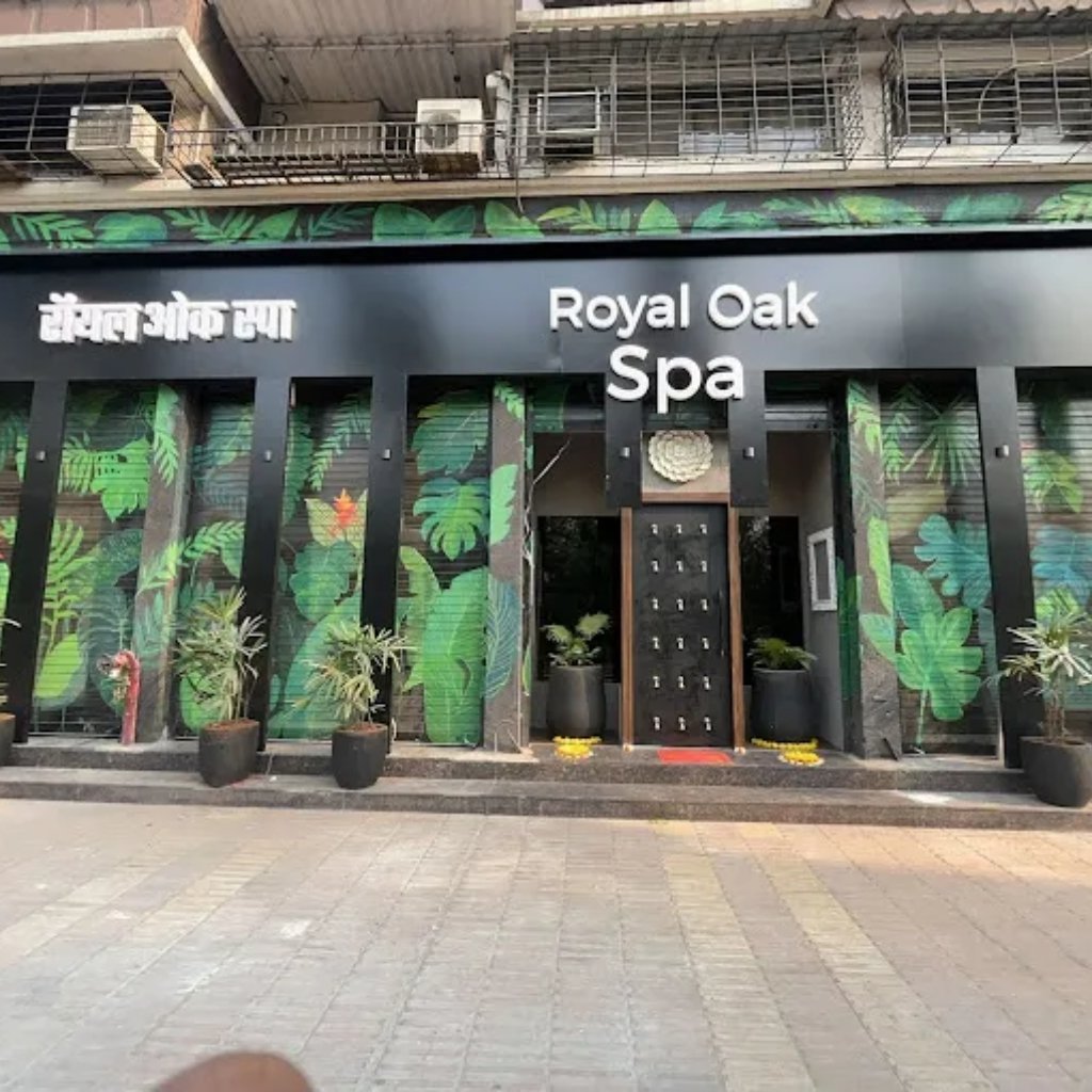 Royal Oak Spa Kharghar Entry