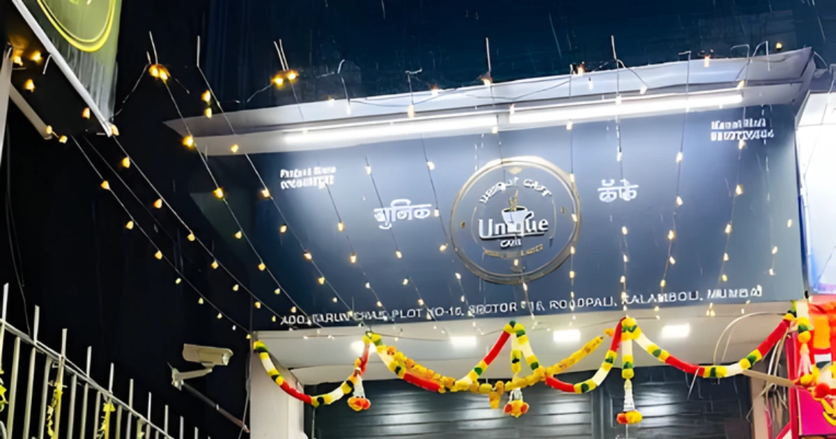 Unique Cafe is visible in this image.