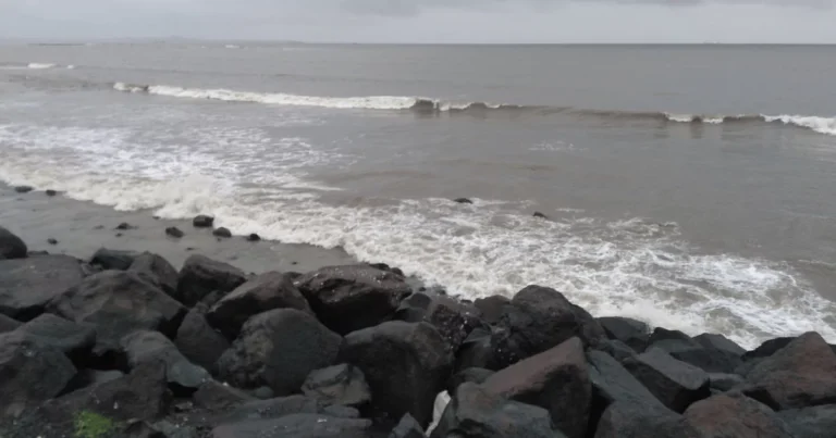 Uran Beach Navi Mumbai Direction, History, Photos & etc is visible in this image.