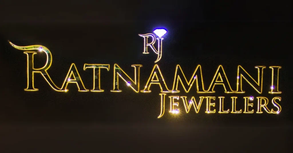 Ratnamani Jewellers is visible in this image.
