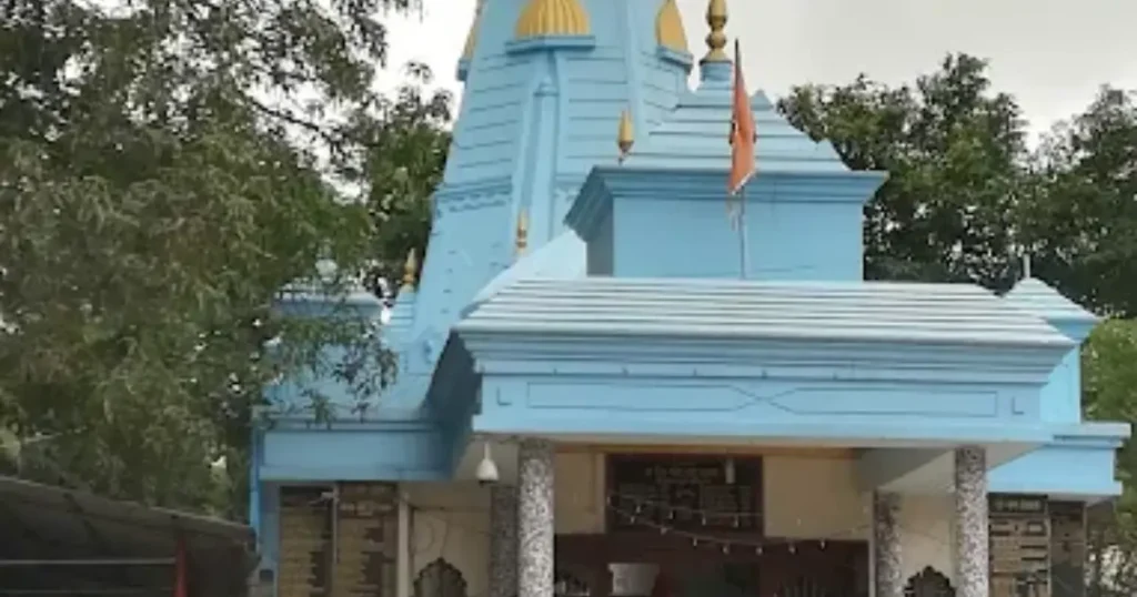 Shiv Temple is visiable in this image