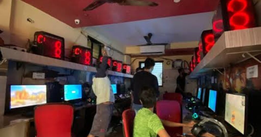 This Image About Of Daksh Cyber Cafe.