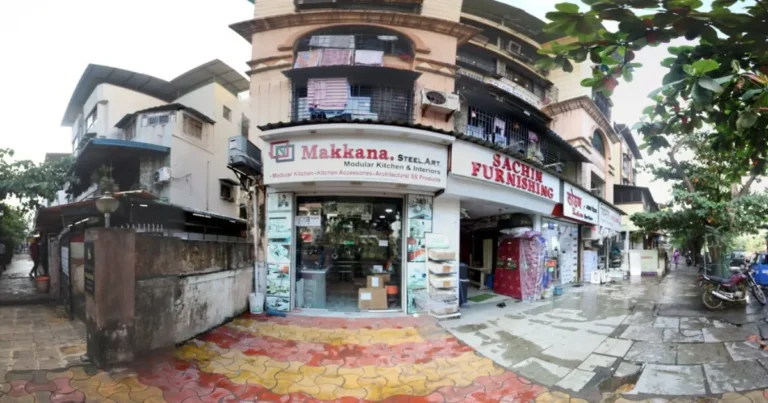 Makkana Modular Kitchen & Interior is visible in this image.