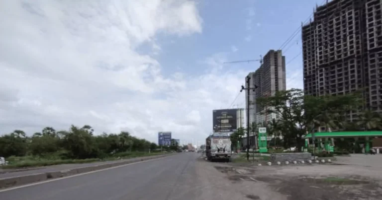 Rohinjan Gaon Taloja is visible in this image.