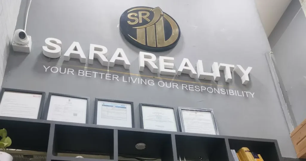 Sara Reality is visible in this image.
