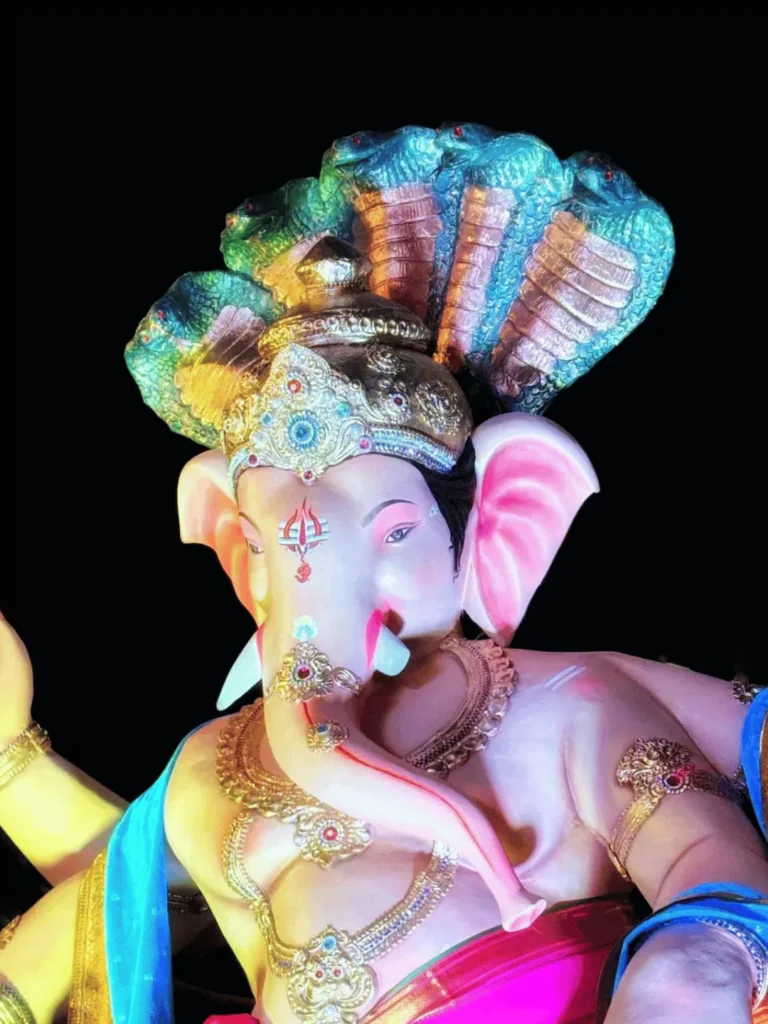 Ganraj Vashicha 2025 Photo is visible in this image.