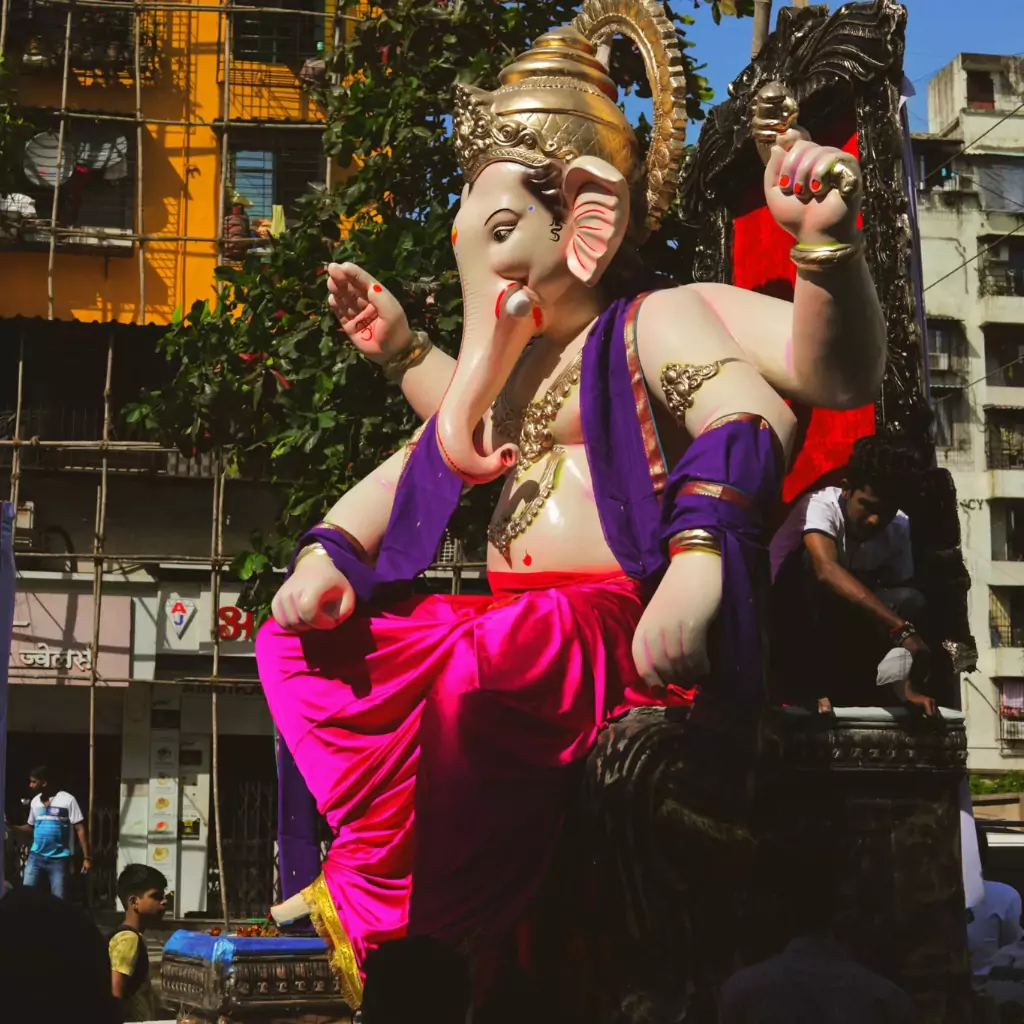 Juinagarcha raja aagman is visible in this image.