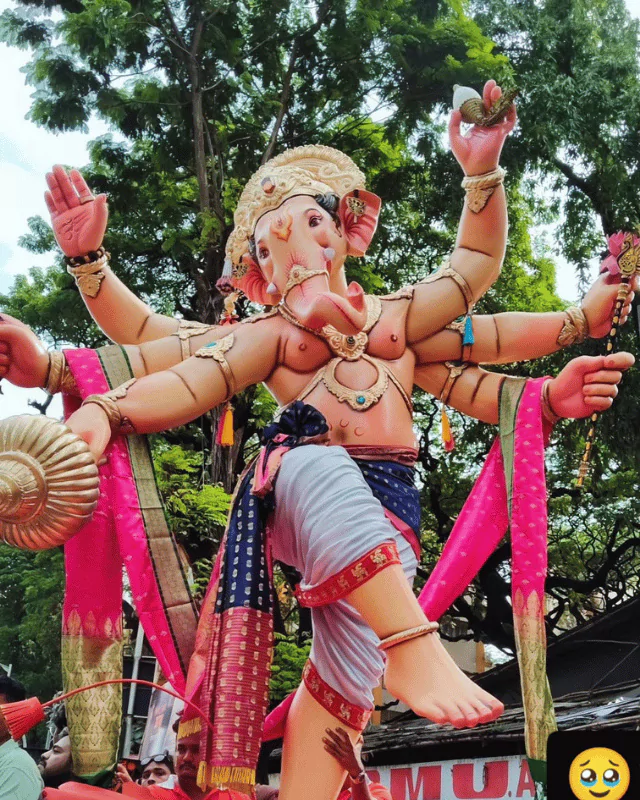 Vashicha Vighnaharta 2025 Photo is visible in this image.