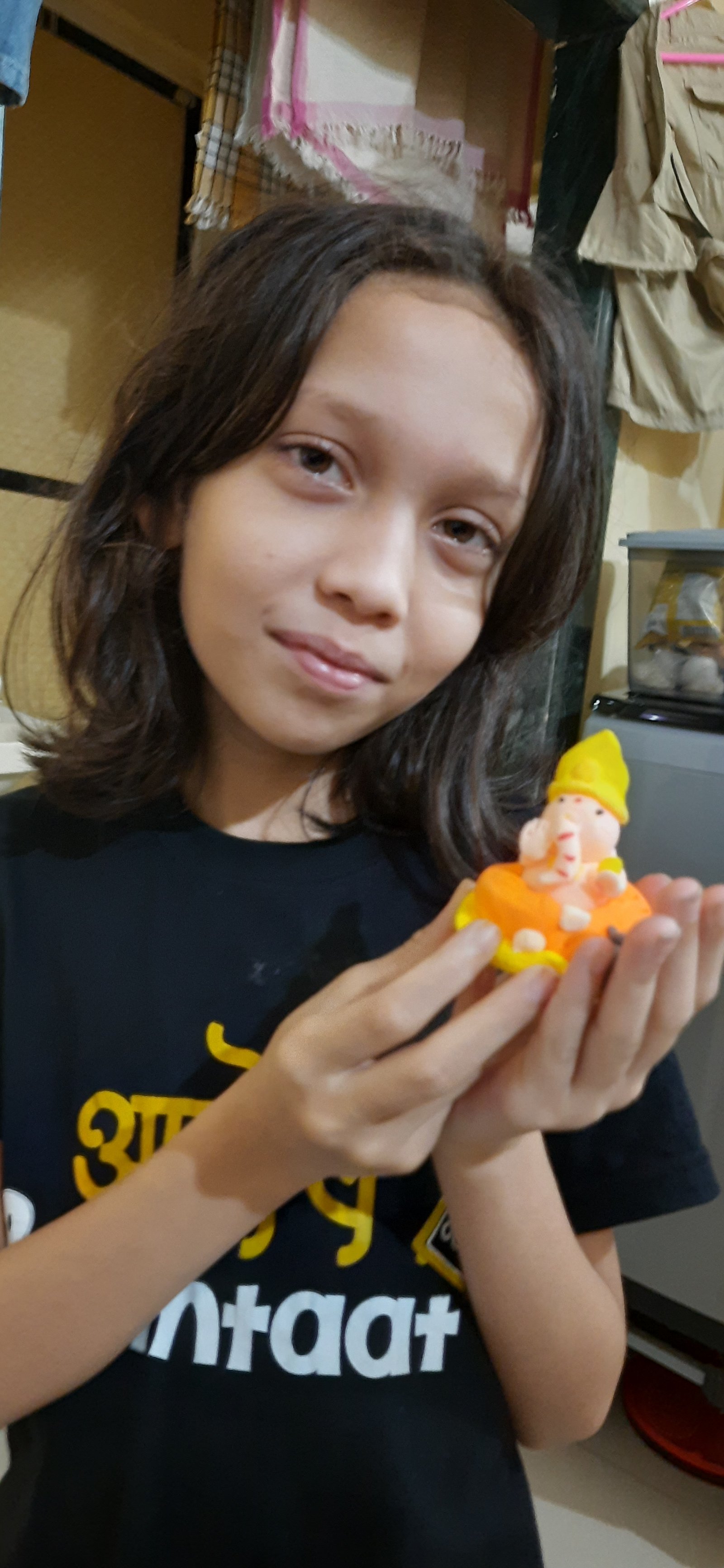 REYA JANARDAN UNDALKAR — Clay Selfie