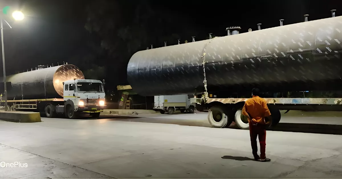 All India Trailer Transport Is Visible In This Image