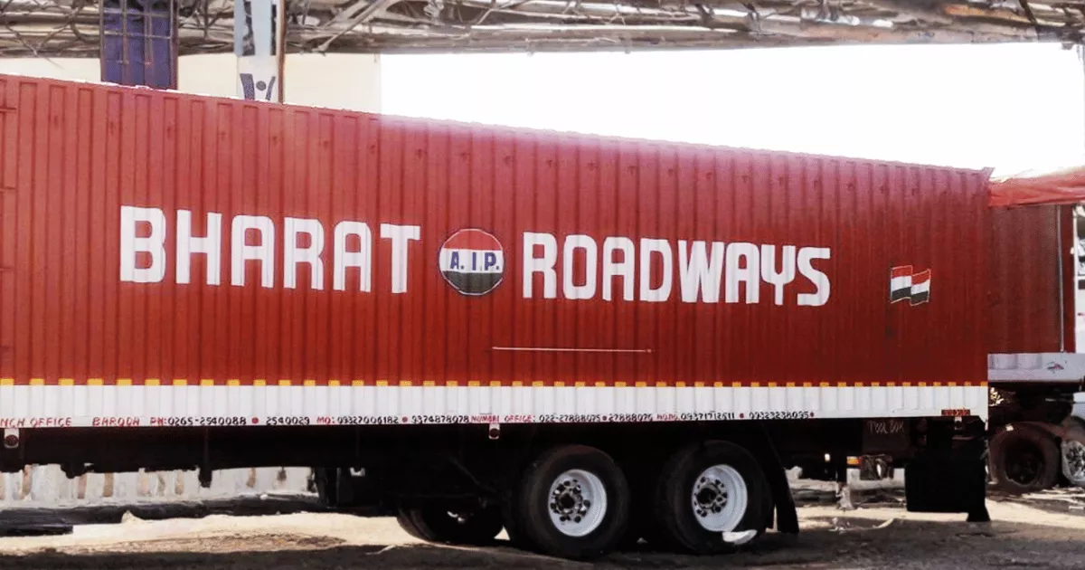 BHARAT ROADWAYS kalamboli is visible in this image.