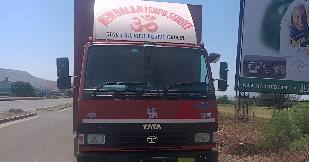 New Balaji Tempo Service is visible in image