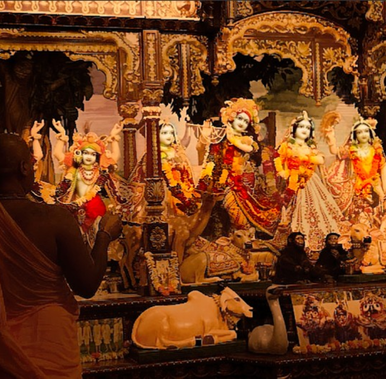 mangala arati iskcon kharghar