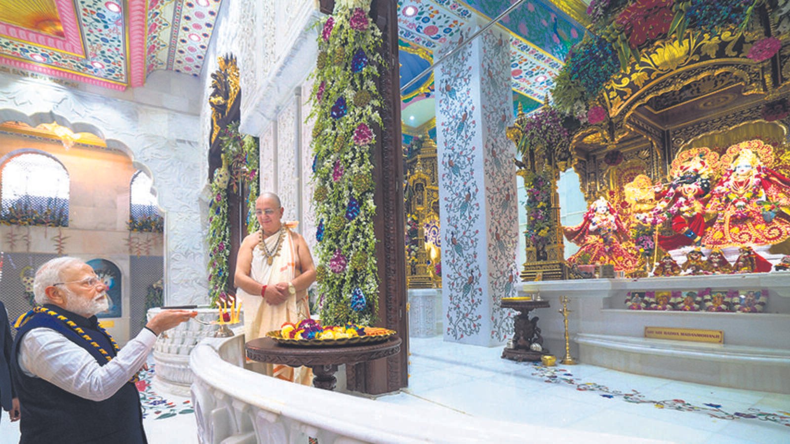 mangala arati iskcon temple kharghar