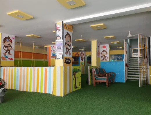 Kidsmania Kharghar is visible in this image