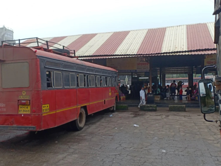 Navi Mumbai Panvel Bus Depot is visible in this image