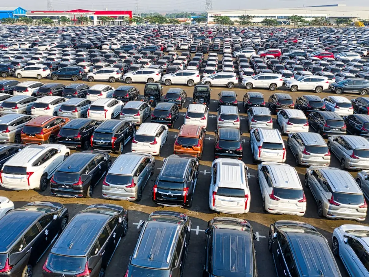 Hind Di Chadar Kharghar parking