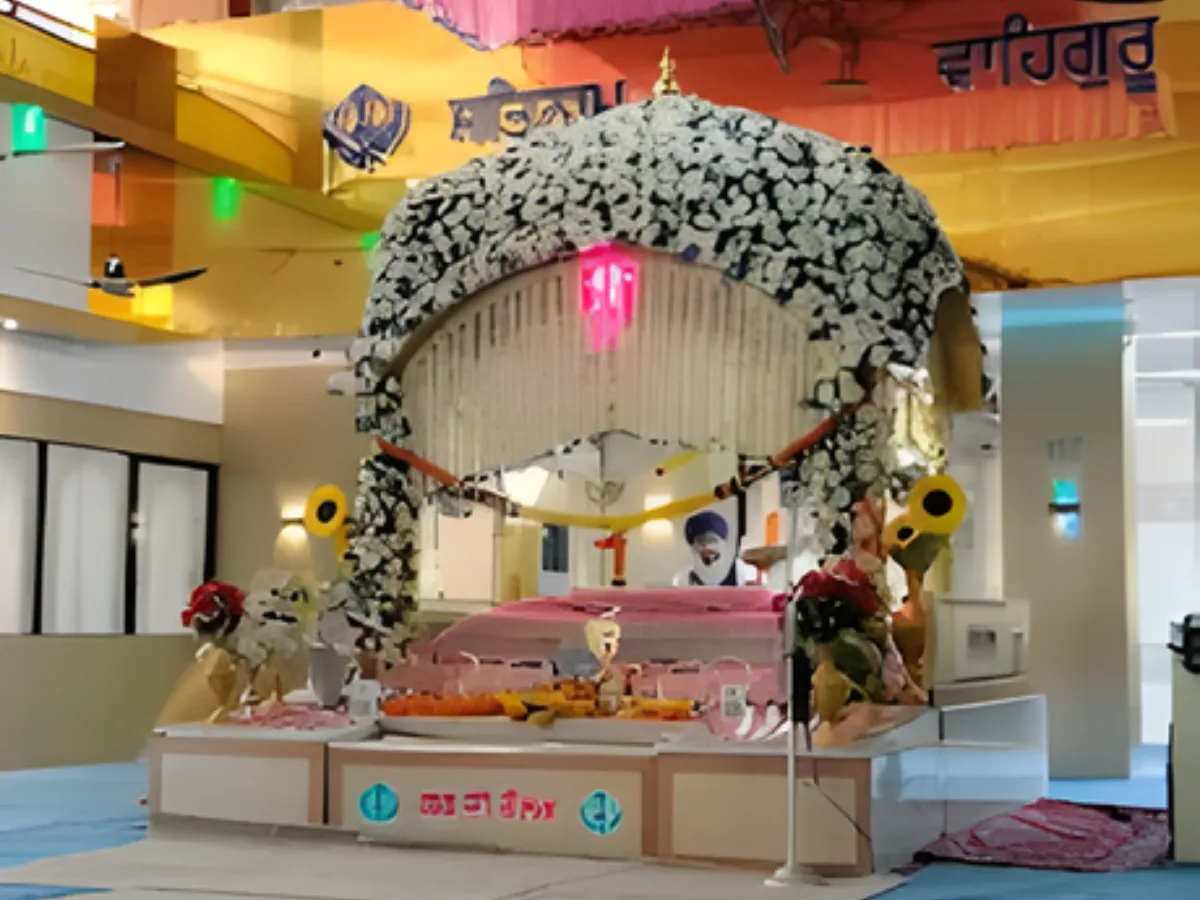 belapur gurudwara is visible in this image