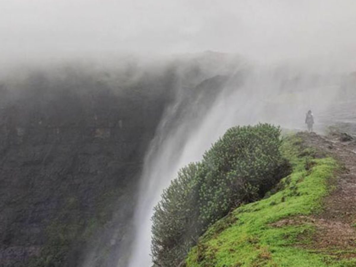 Adai Waterfall Panvel Image