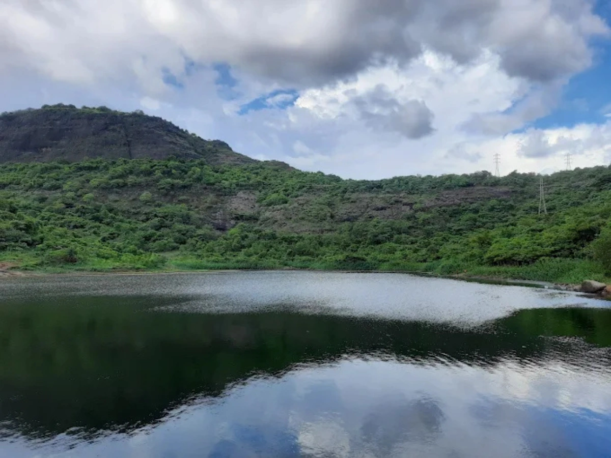 Digha Dam is visible in this image