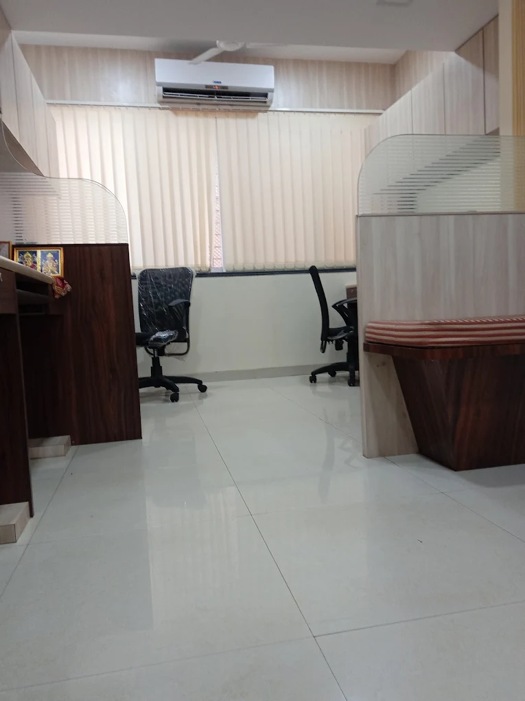 Maxim Estates image is visible in this image